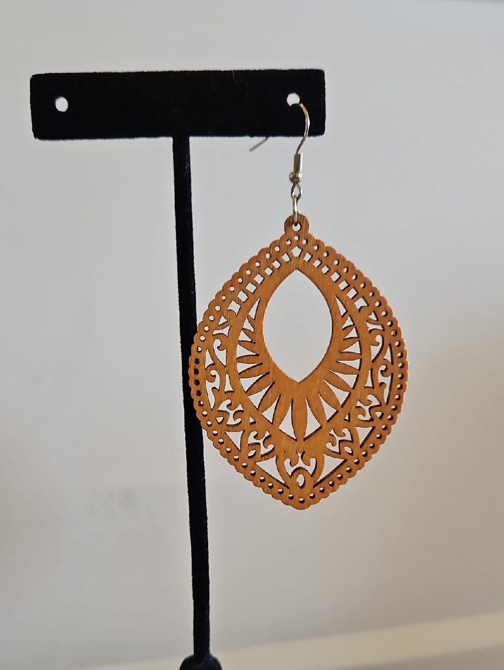 Wooden Laser-Cut Teardrop Earrings - Light Brown Pierced Boho Festival - Picture 4 of 5